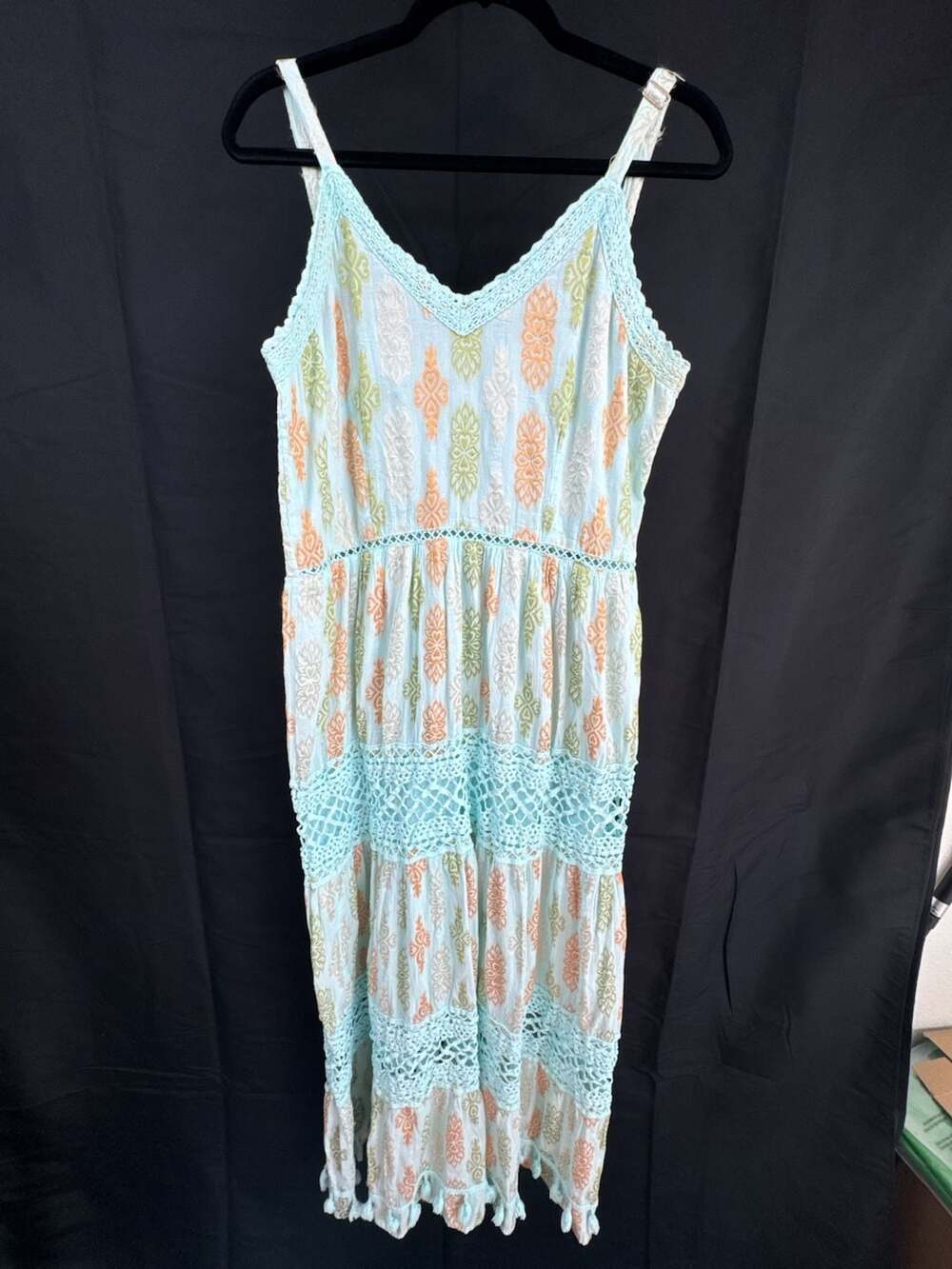 Me 2 Magic Crochet Batik Midi Dress S Beige Sage Smocked Anthropologie Boho